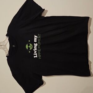 'Living my hippie moment' black short sleeve graphic tee Lg. Boomer Humor Anvil
